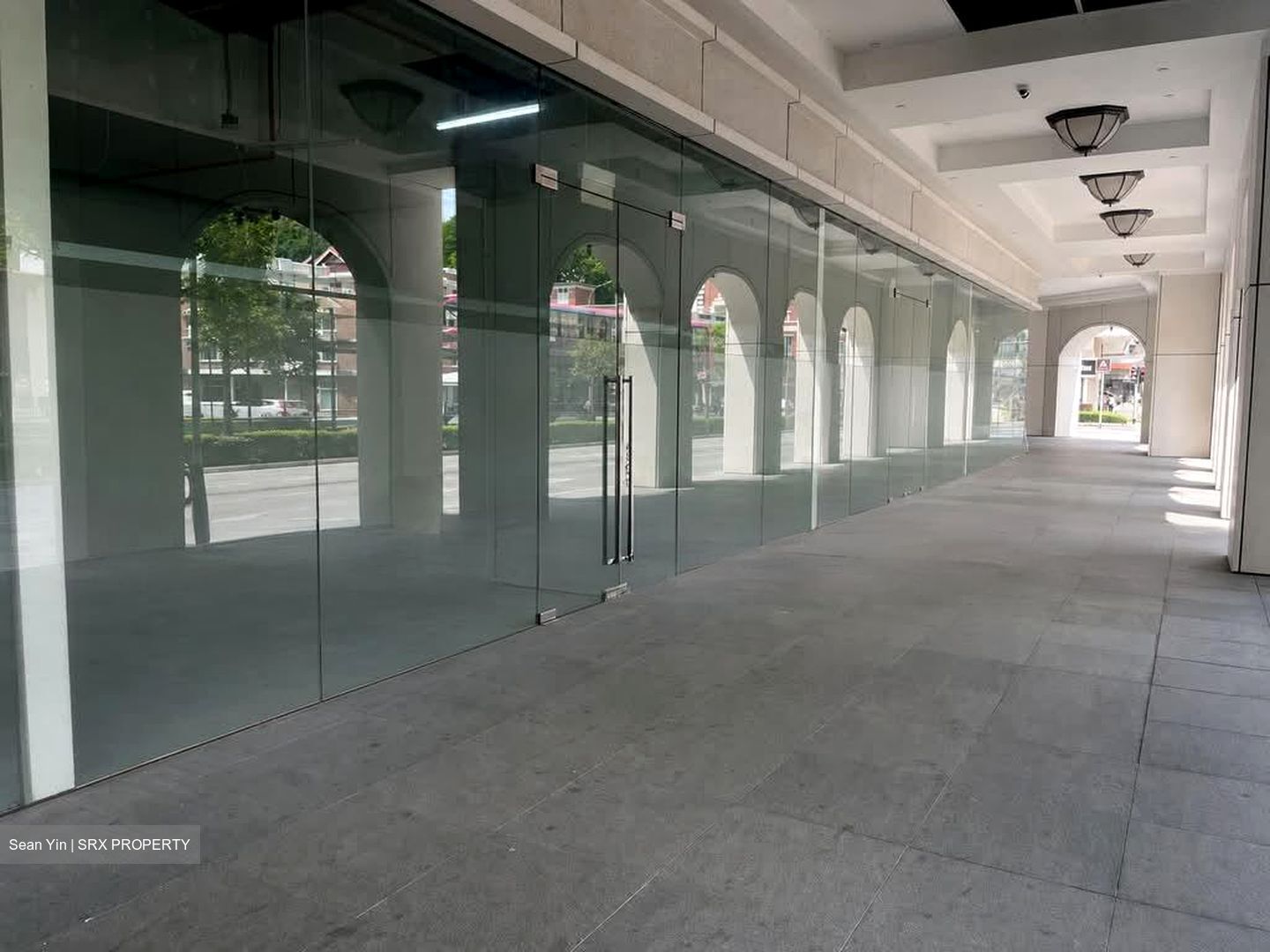 City Hall Square (D6), Retail #563615471